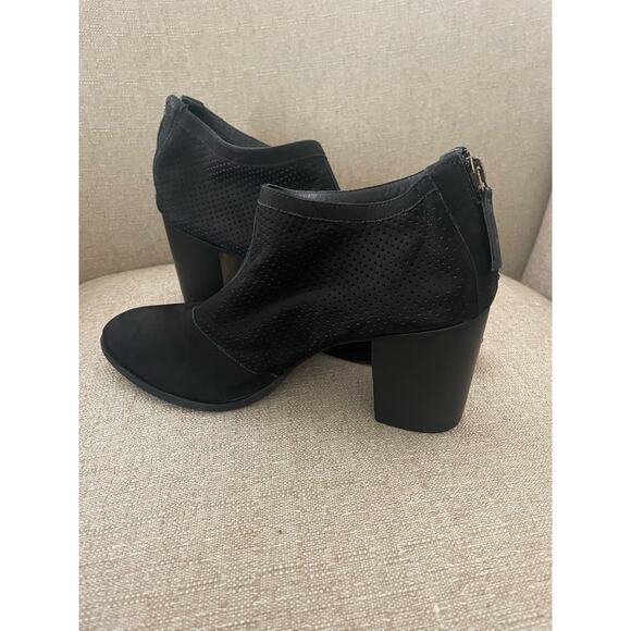 Chocolat Blu, Black Suede Ankle Boots, with back zipper, S53 - Picture 1 of 6